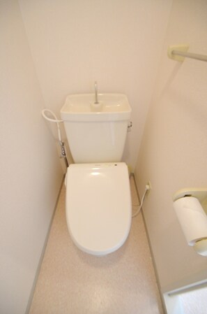 グローリアスハイツの物件内観写真